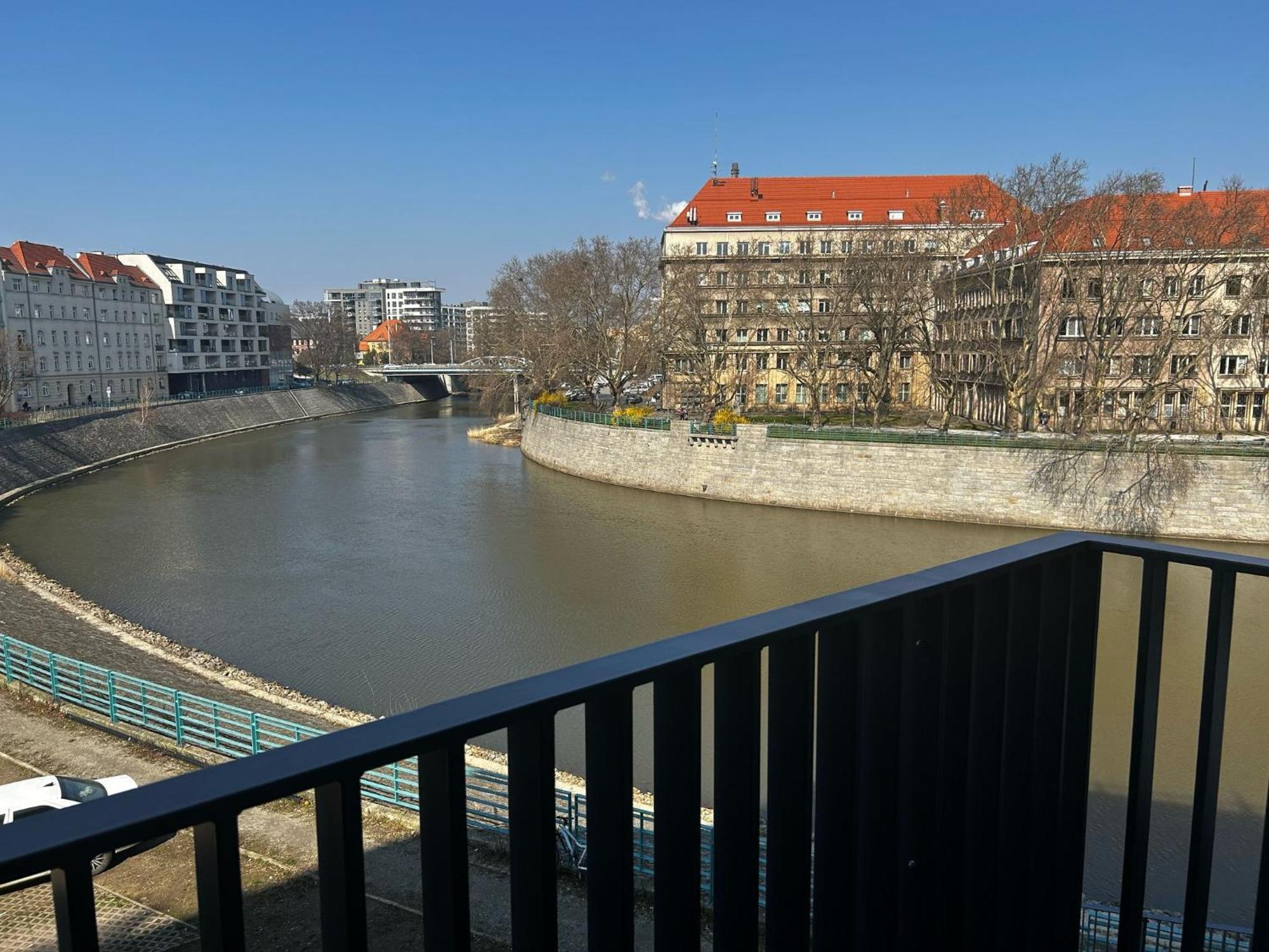 Luksusowy Apartament Z Parkingiem I Klimatyzacja W Samym Centrum Wroclawia Exterior foto